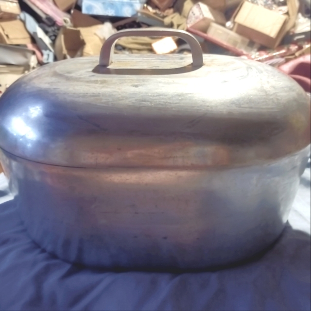 VTG Wagner Ware Sidney O Magnalite 4265-P Roaster Dutch Oven Pot With Trivet/Lid